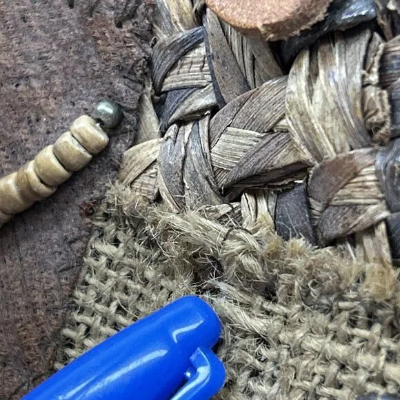 African Style Wicker Hand Bag Purse - With Animal Decor - Picture 8 of 9